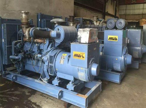 龙潭发电机组带负载降电压是什么原因照成的？