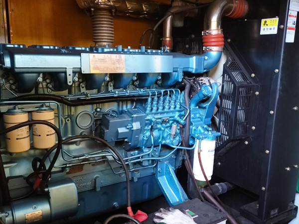 龙潭磷酸铁锂蓄电池的使用寿命与哪些因素有关？